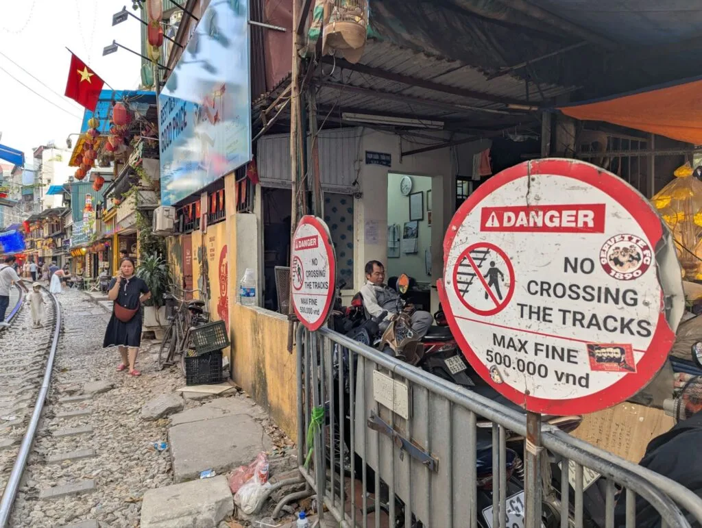 Do not cross on the train tracks